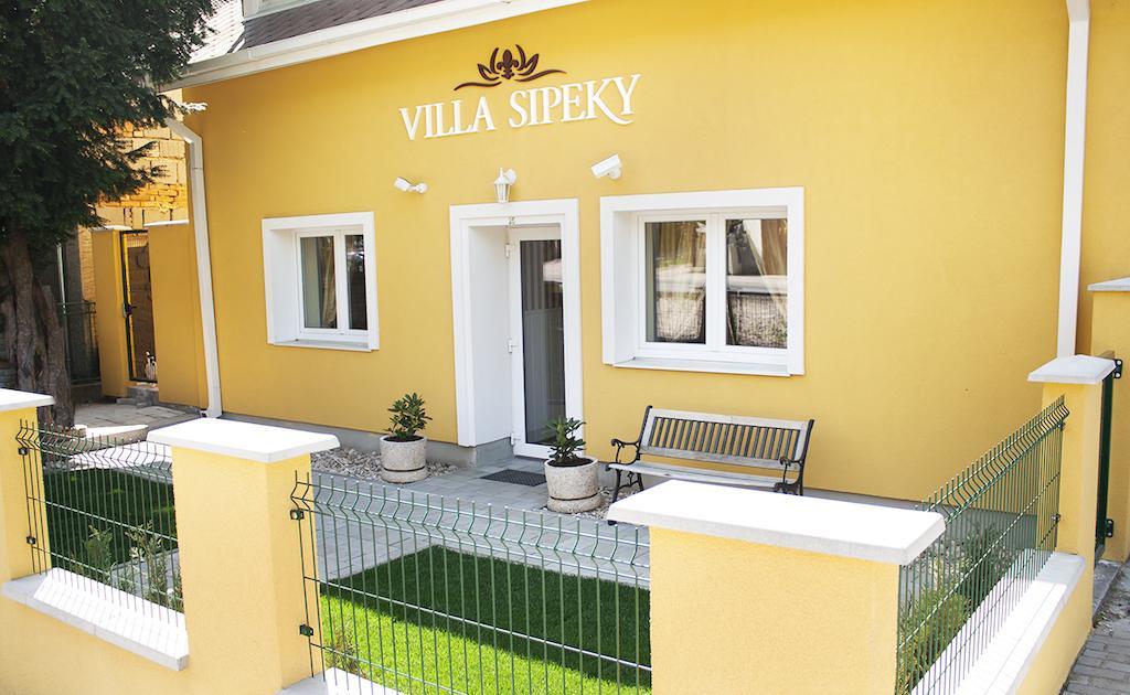 Villa Sipeky เซเนซ ภายนอก รูปภาพ
